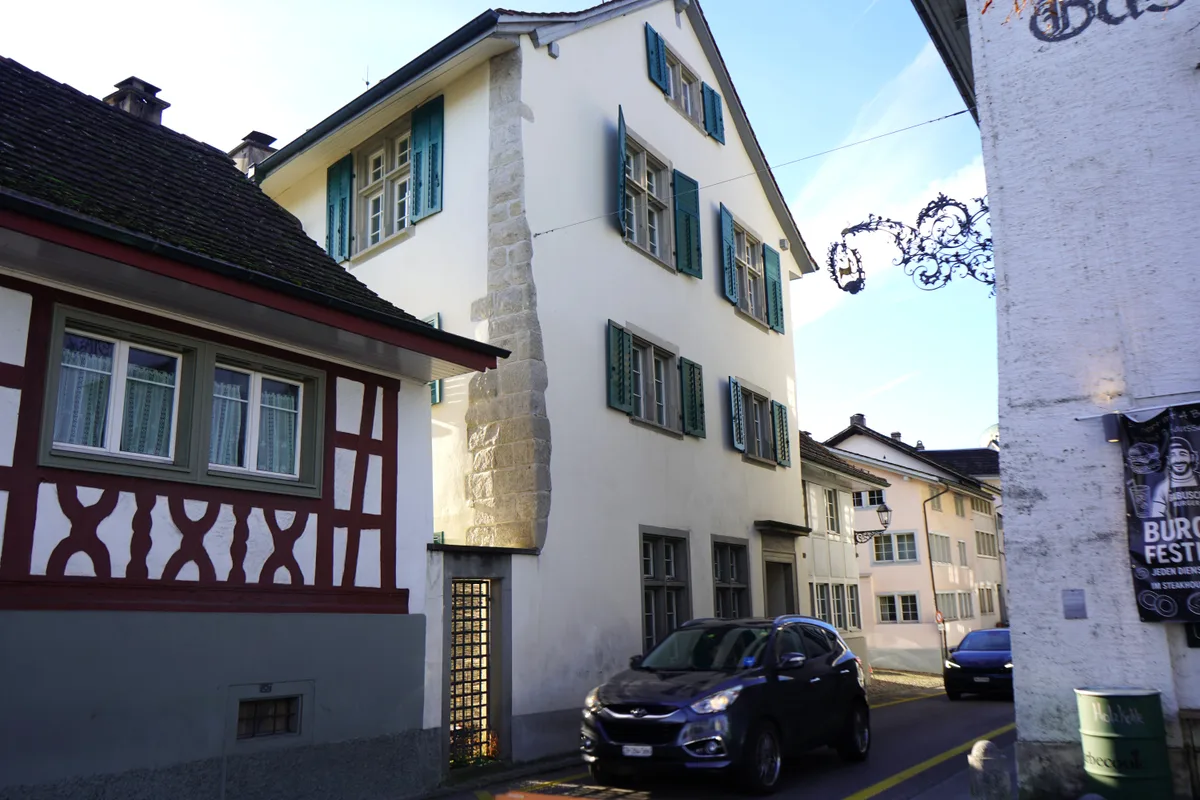Der Umbau des ehemaligen Gerichtshauses und des Mangihauses.